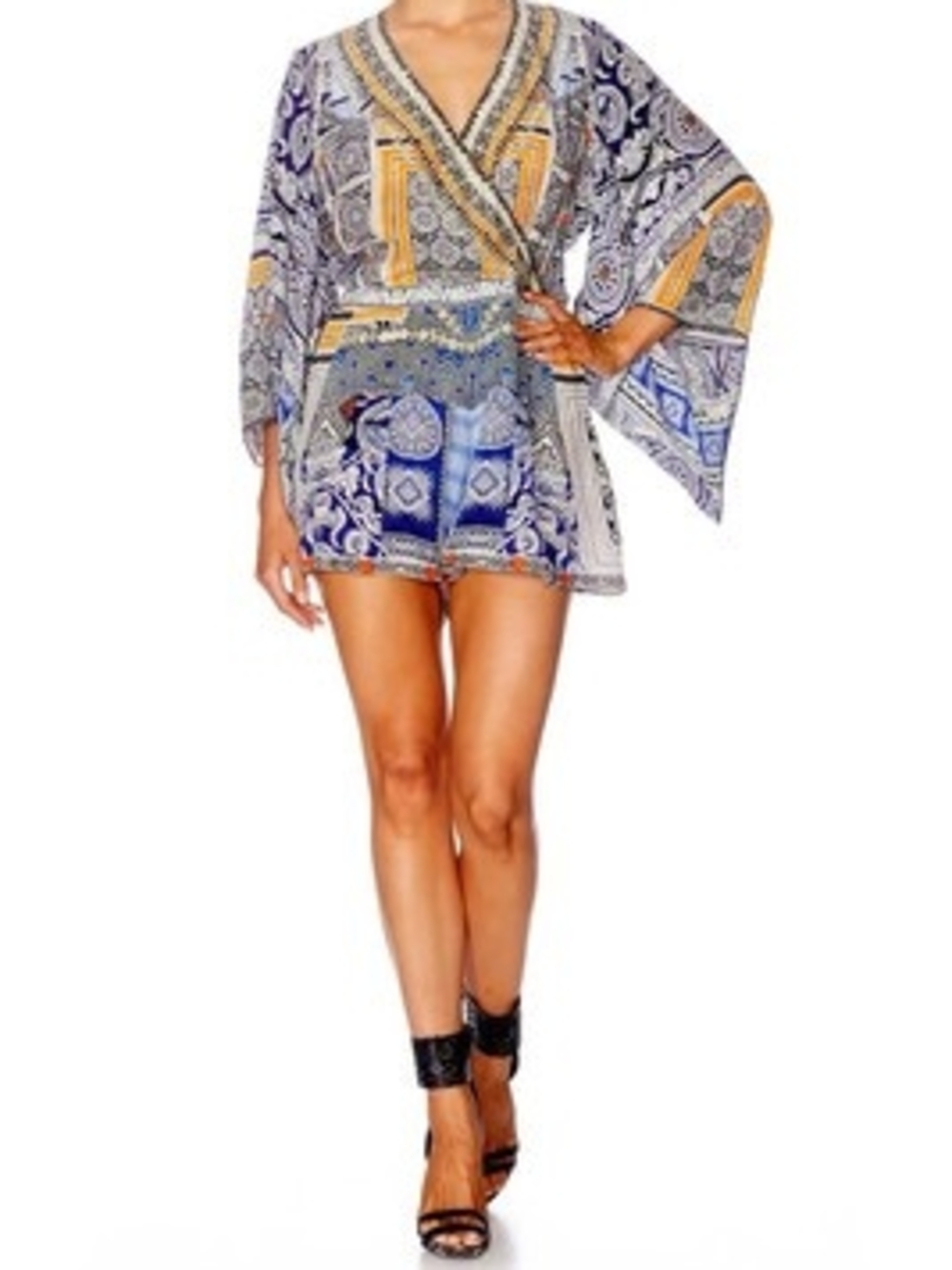 Camilla Kimono Sleeve Shorts Romper Size Small. Dress Up Box Print